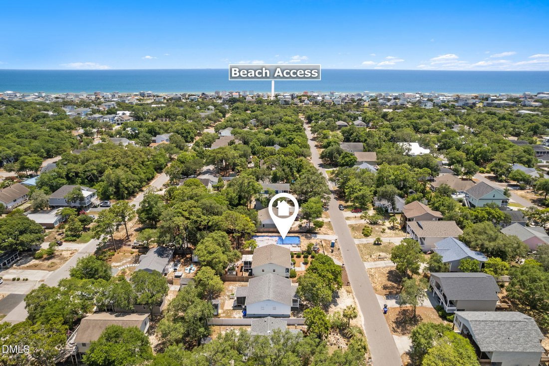 House in Oak Island, North Carolina, United States 3 - 18365443