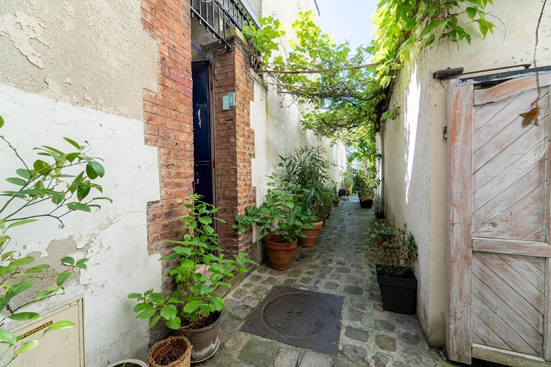 Apartment in Clignancourt-Jules Joffrin, Paris 18e Arrondissement, Paris 5 - 18363494