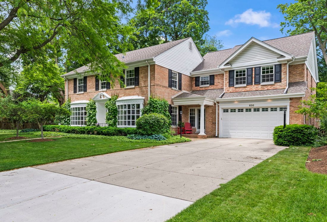 House in Arlington Heights, Illinois, United States 2 - 18365664