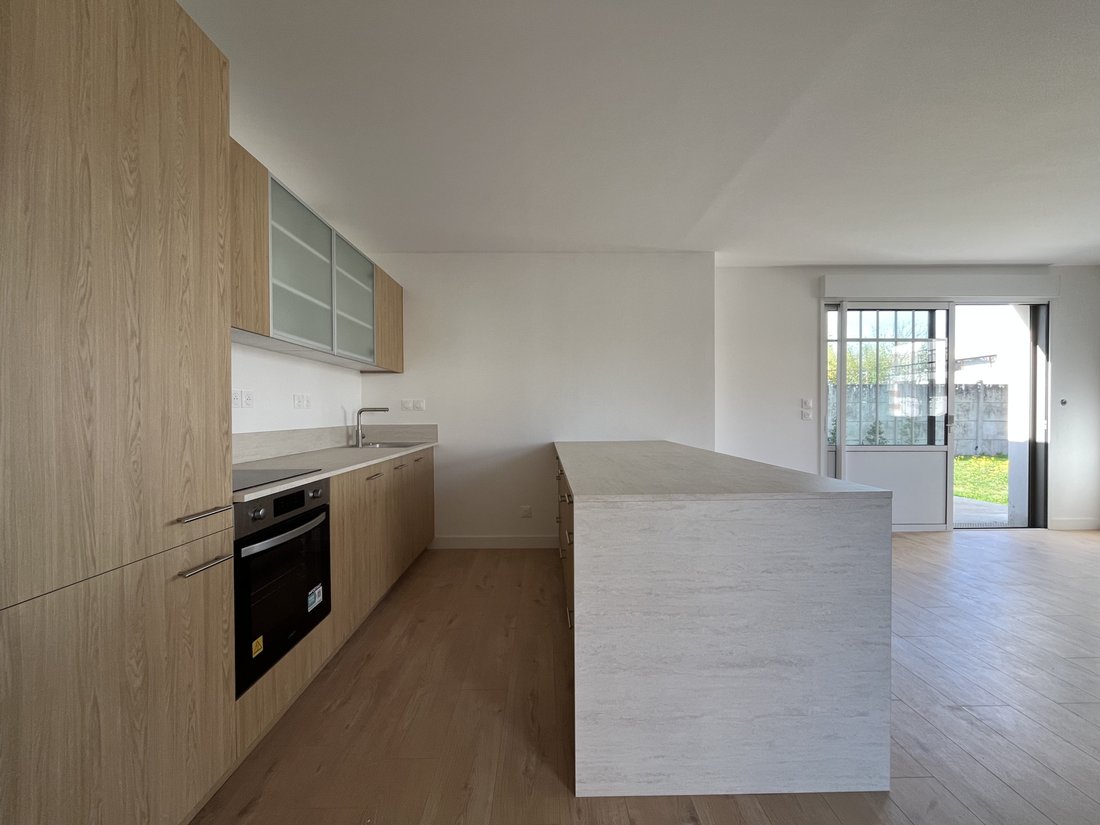 Casa en Villenave-d'Ornon, Nueva Aquitania, Francia 5 - 18366138