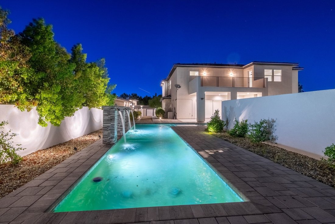 House in Las Vegas, Nevada, United States 3 - 18363712