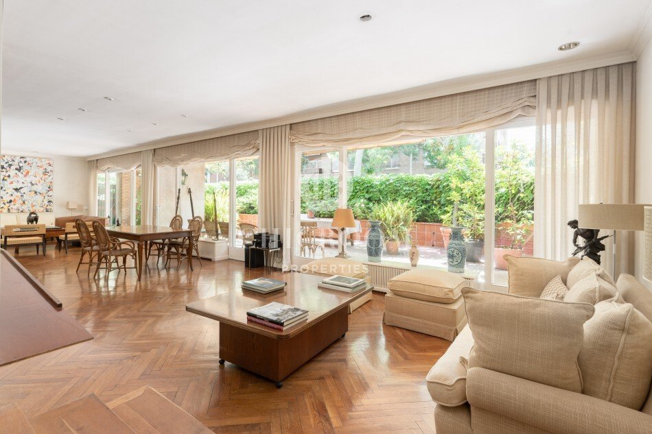 Apartment in Sarrià-Sant Gervasi, Barcelona, Spain 3 - 18363232