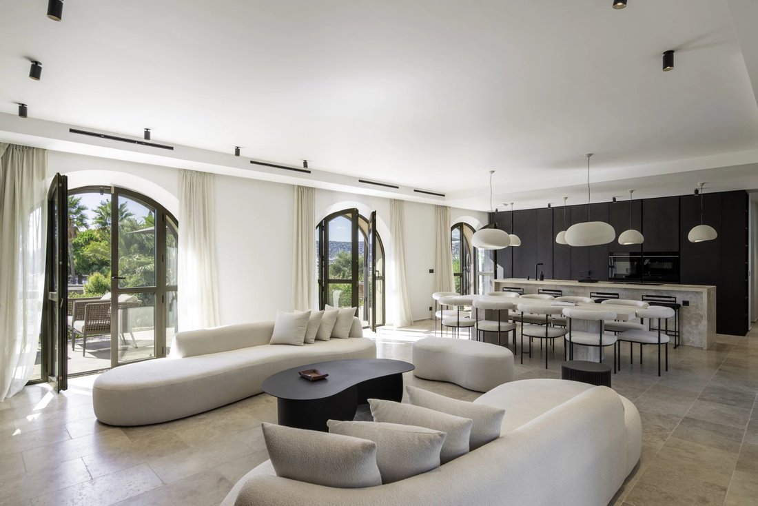 Villa in Antibes, Provence-Alpes-Côte d'Azur, France 4 - 18363951