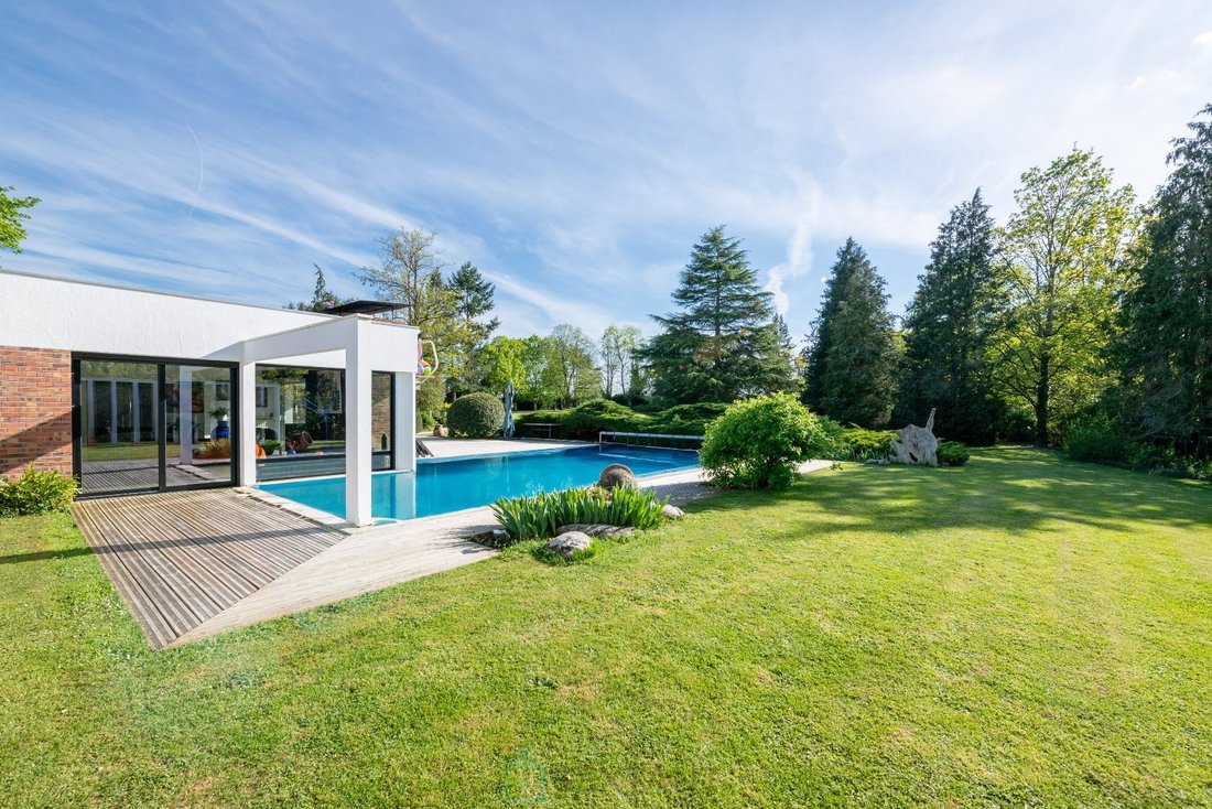 Villa in Fontainebleau, Ile-de-France, France 5 - 18367007