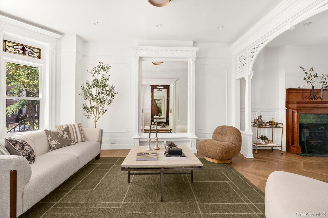 House in New York, New York, United States 4 - 18365308
