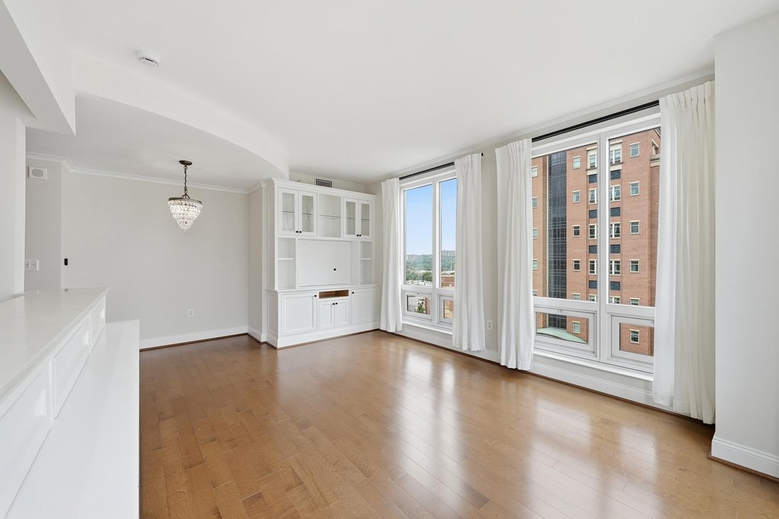 Condo in Alexandria, Virginia, United States 3 - 18333648