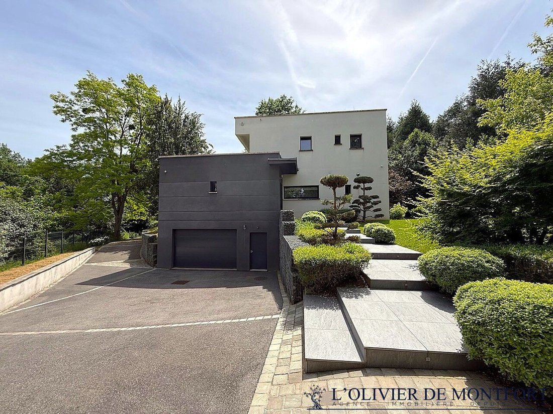 Casa en Montfort-l'Amaury, Isla de Francia, Francia 3 - 18363437