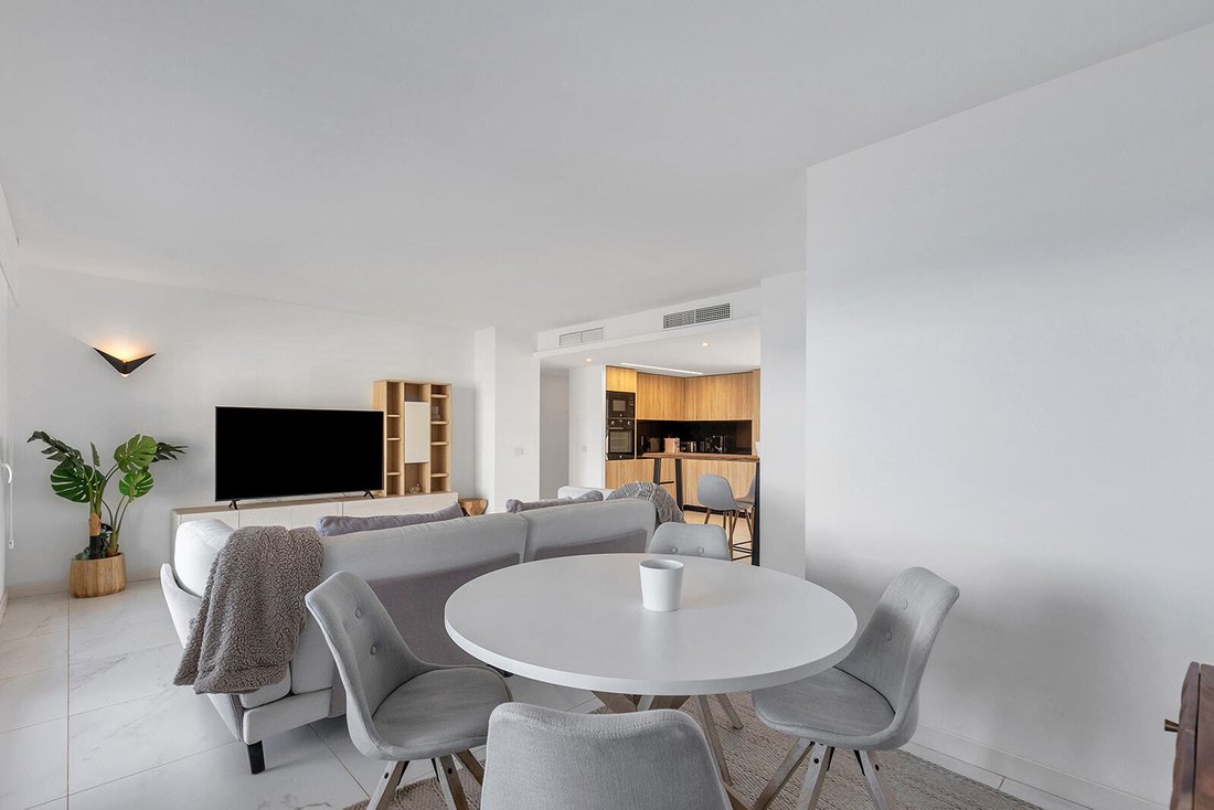 Apartment in Torrevieja, Valencian Community, Spain 4 - 18367331