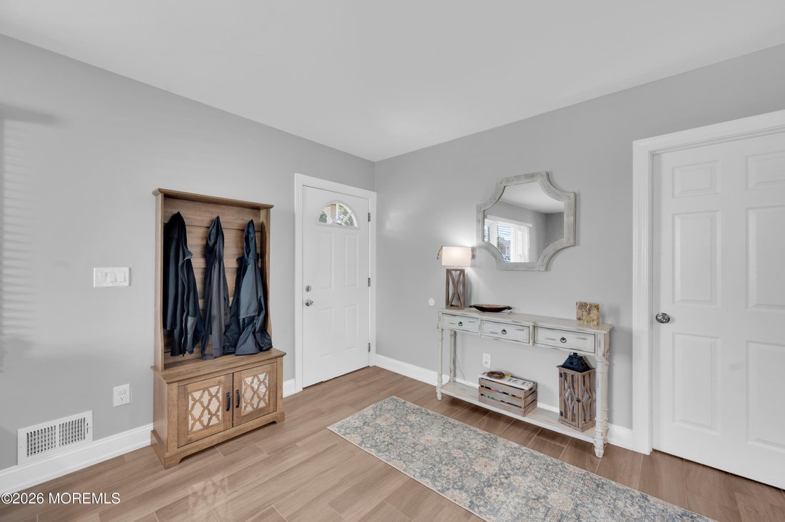 House in Brick Township, New Jersey, United States 5 - 18365090