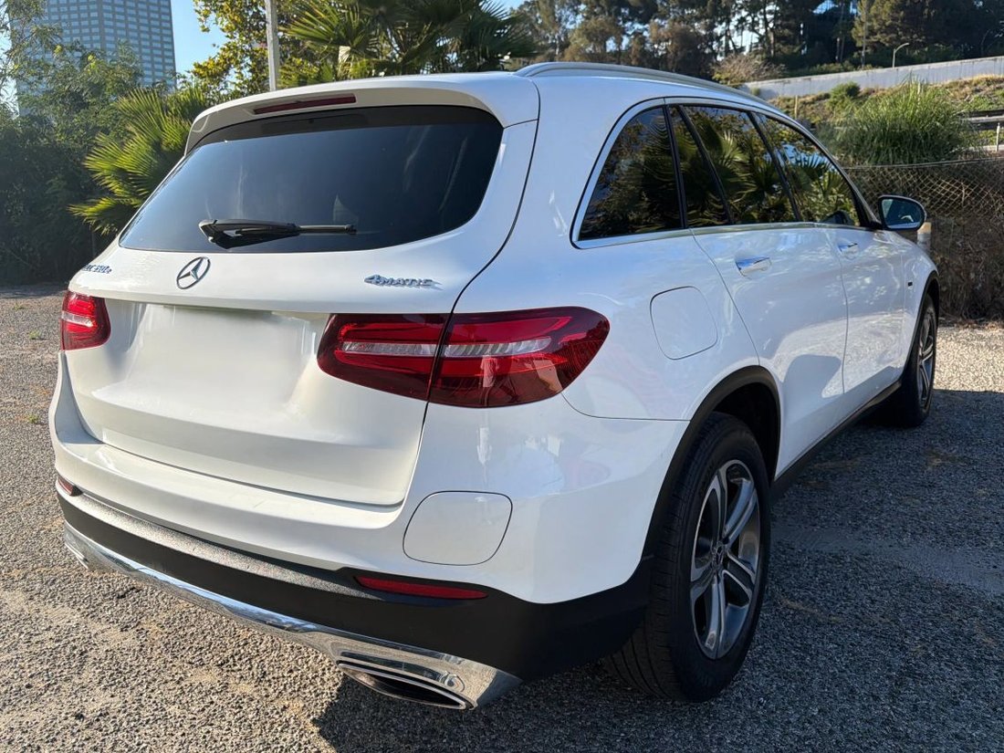 Suv in Los Angeles, CA, United States 4 - 18368858