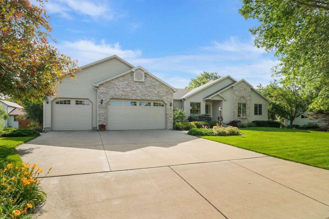 House in Sun Prairie, Wisconsin, United States 3 - 18364971