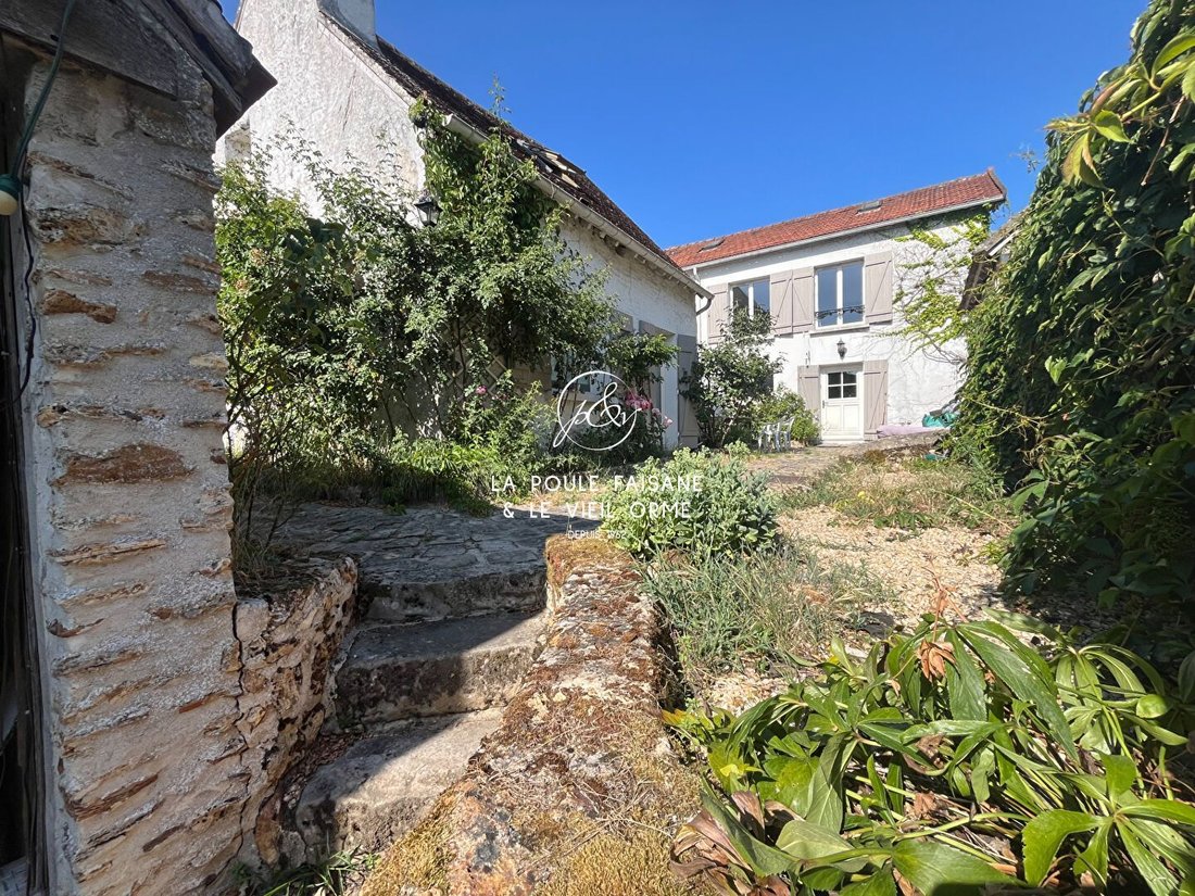 Casa en Poigny-la-Forêt, Isla de Francia, Francia 2 - 18363534