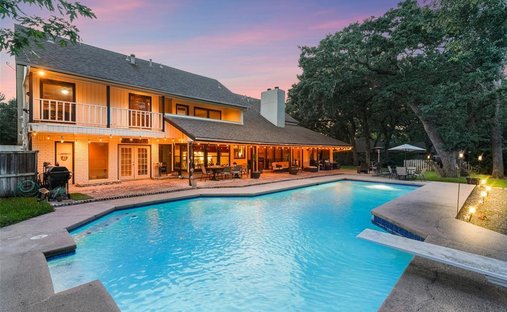 House in Arlington, Texas, United States 1
