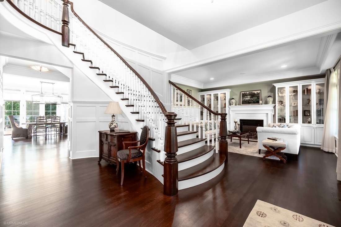House in Elmhurst, Illinois, United States 4 - 18362877