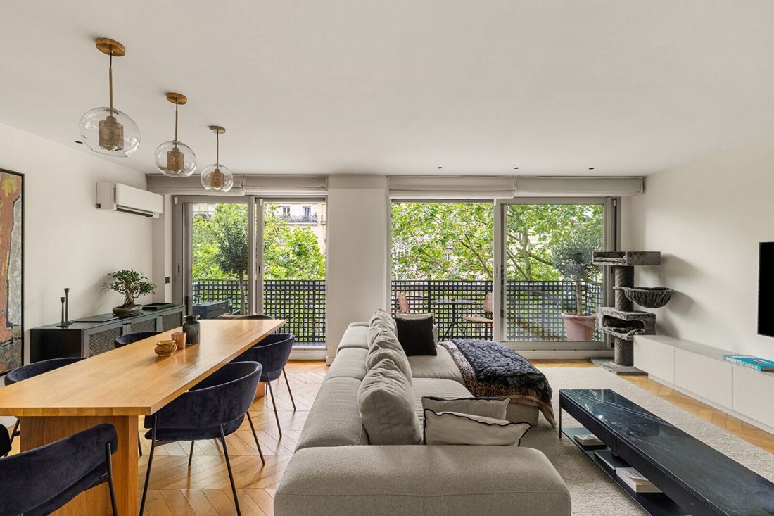 Apartment in Palais Royal, Paris 1er Arrondissement, Paris 2 - 18363469