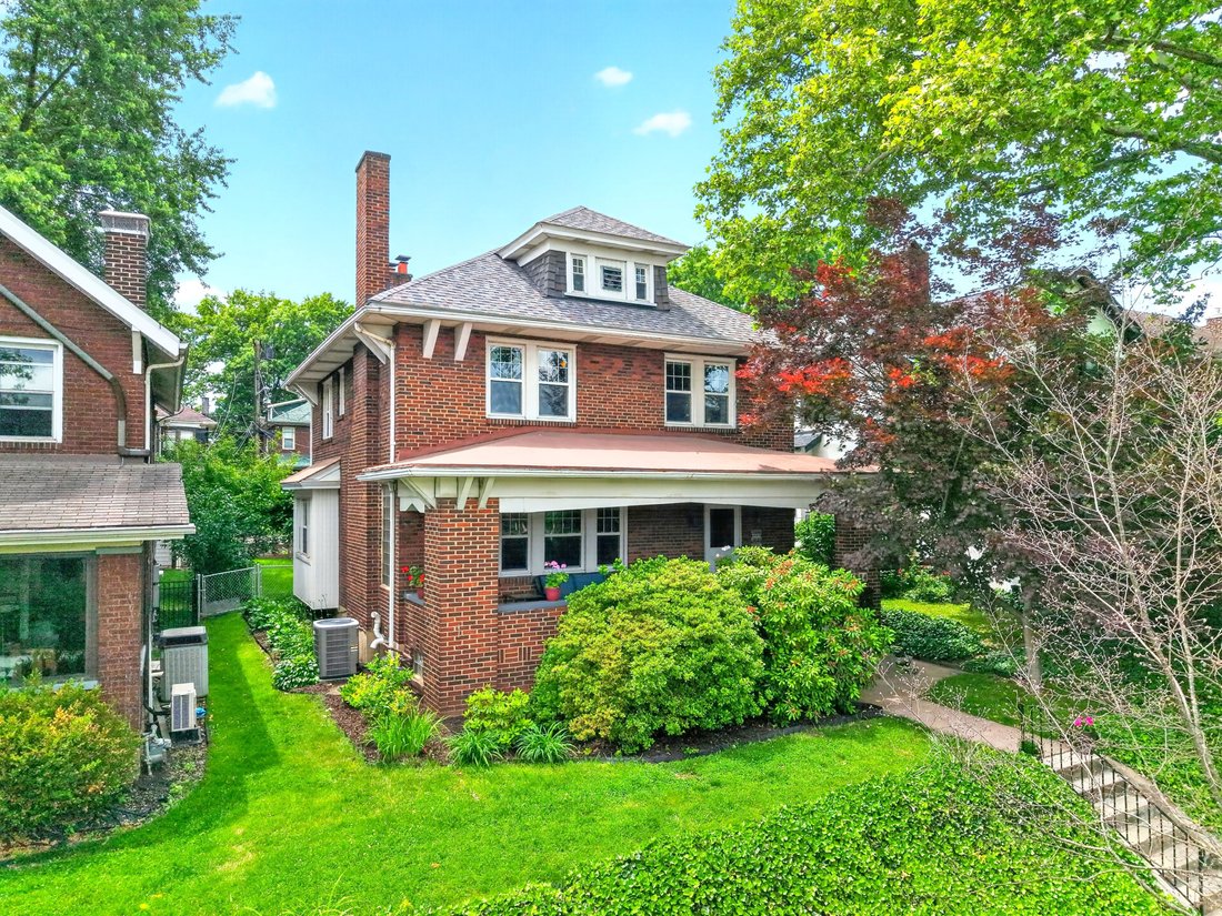 House in Pittsburgh, Pennsylvania, United States 2 - 18361527