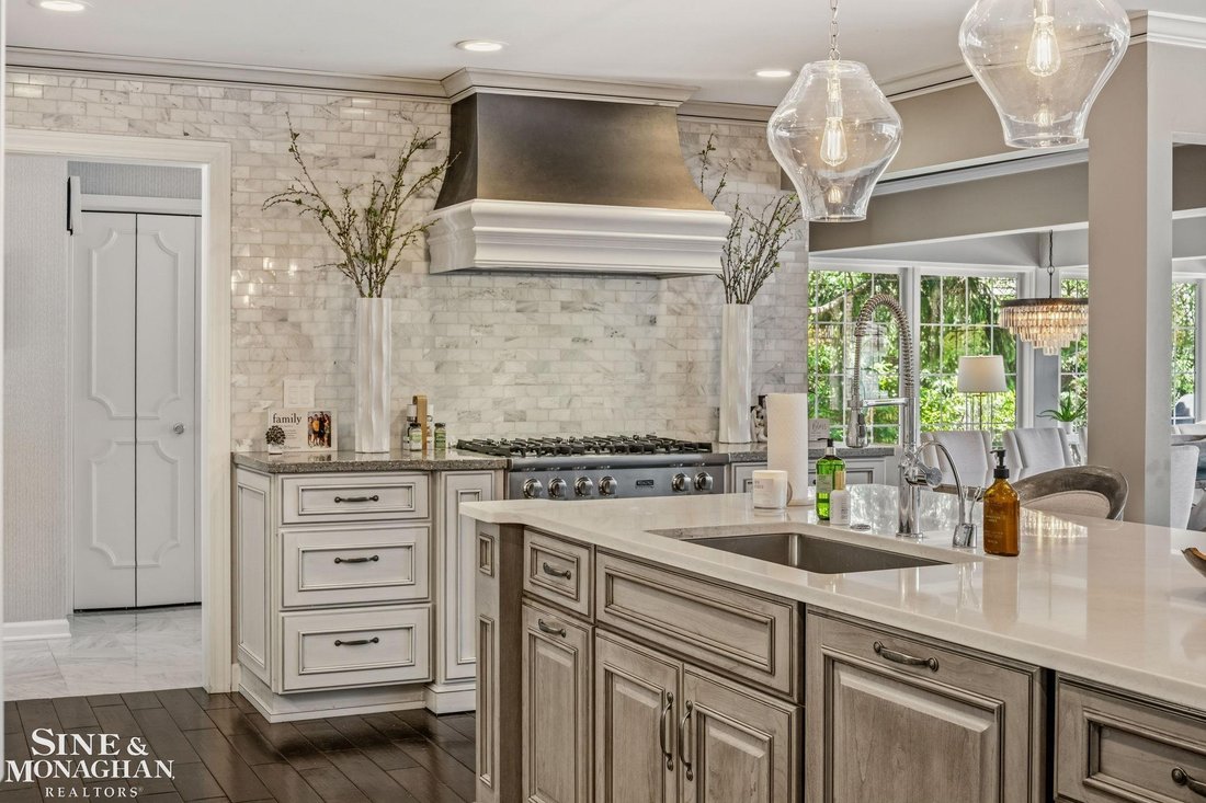 House in Grosse Pointe Shores, Michigan, United States 5 - 18362839
