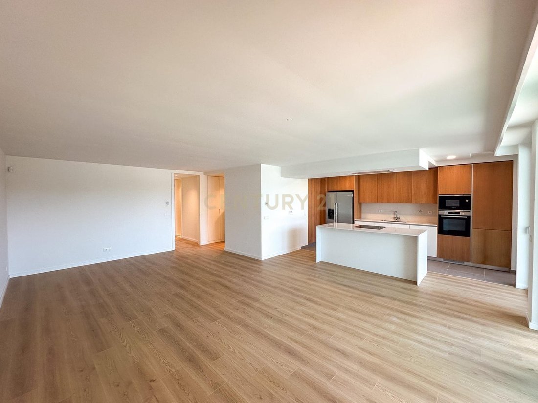 Apartment in Belas, Lisbon, Portugal 2 - 18220438