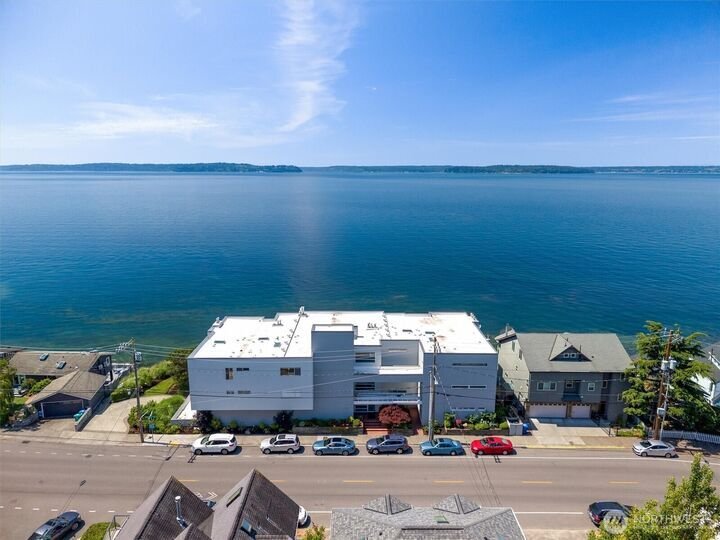 Condo in Seattle, Washington, United States 1 - 18369847