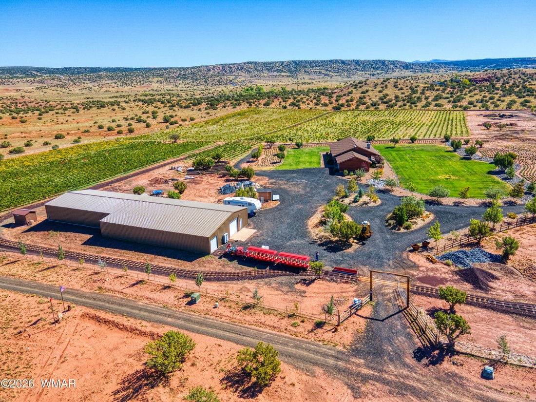 Concho, Arizona, United States 1 - 18364842