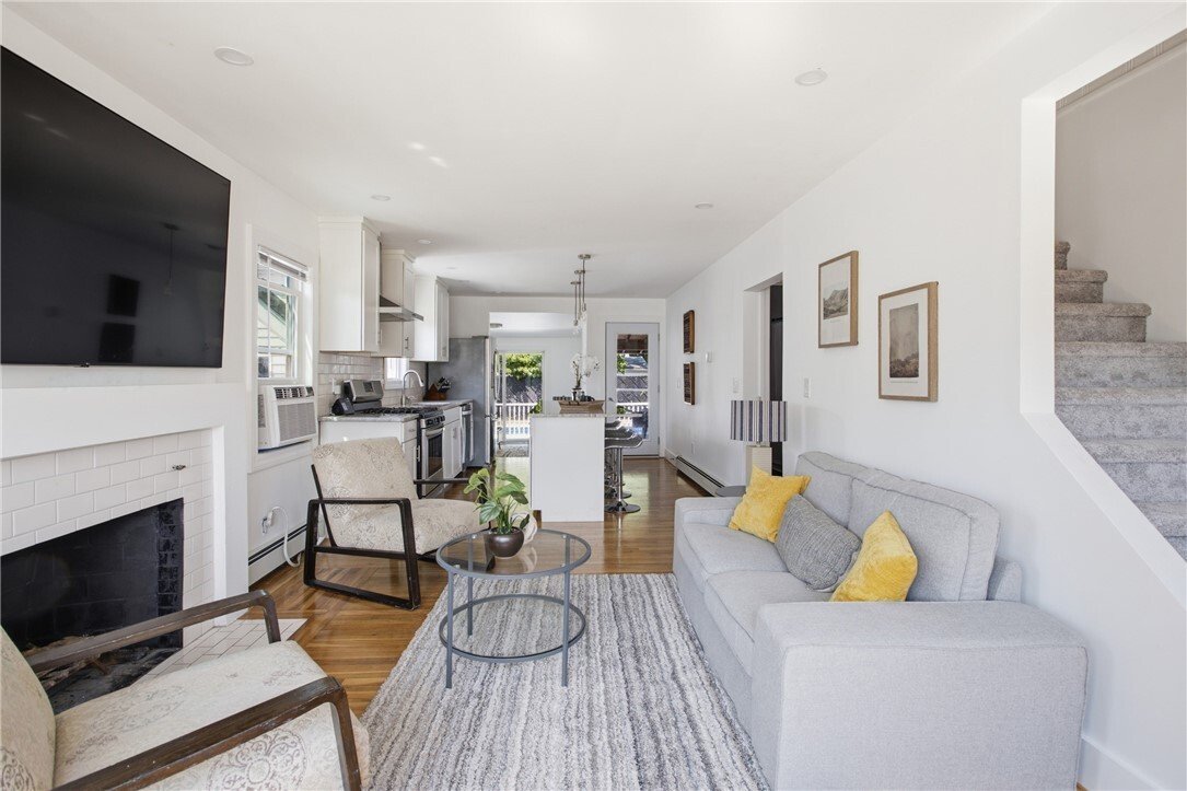 House in Cranston, Rhode Island, United States 2 - 18361848