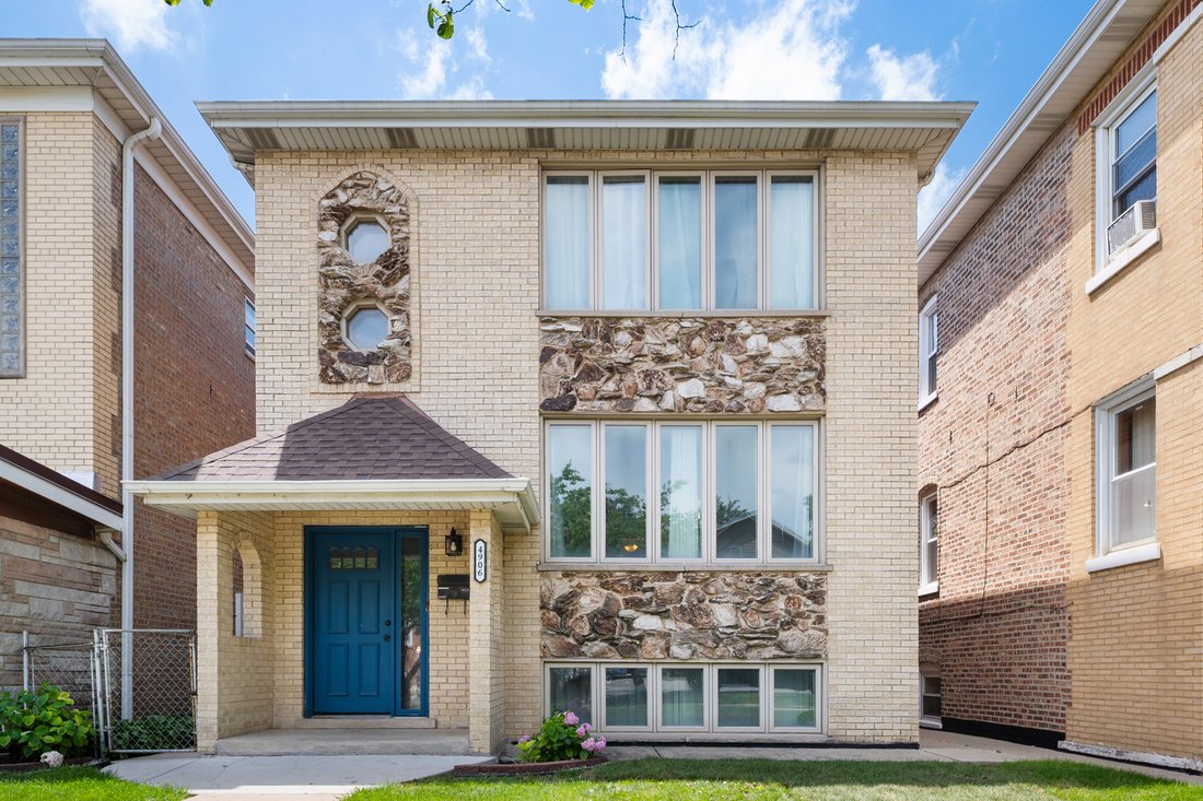 Chicago, Illinois, United States 1 - 18362863