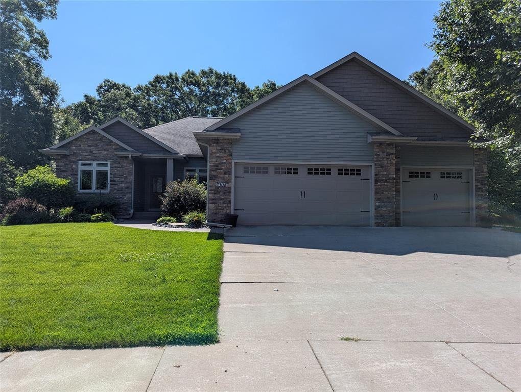 House in Eau Claire, Wisconsin, United States 1 - 18365554