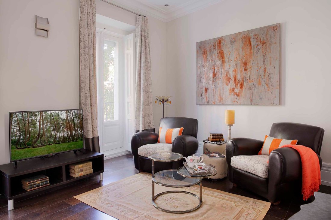 Apartment in Chamberi, Madrid, Spain 2 - 18362835
