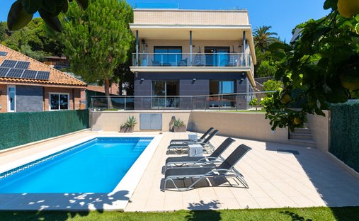 House in Premia de Dalt, Catalonia, Spain 1