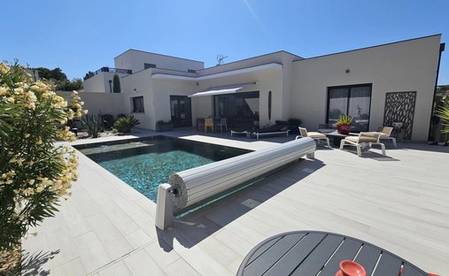 Villa in Ecarts, Narbonne, France 1