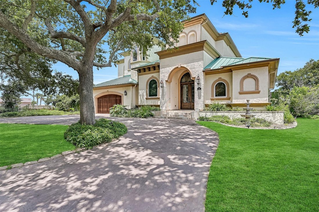 House in Galveston, Texas, United States 1 - 18362577