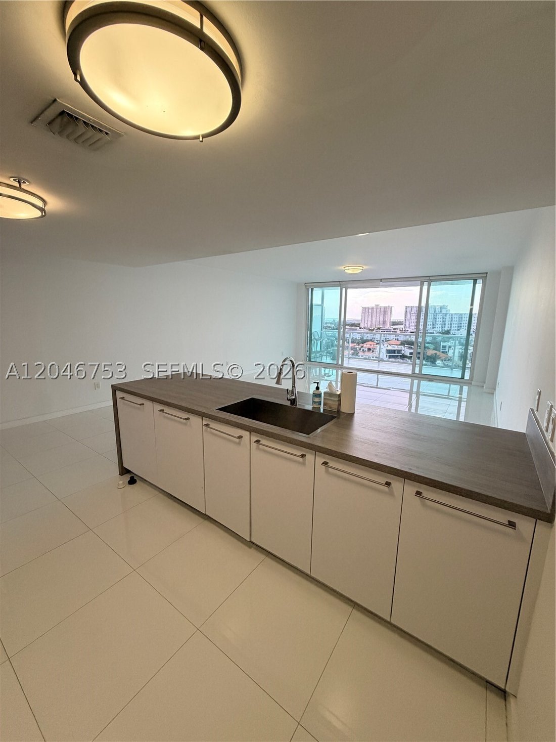 Condo in Golden Beach, Florida, United States 1 - 18362591