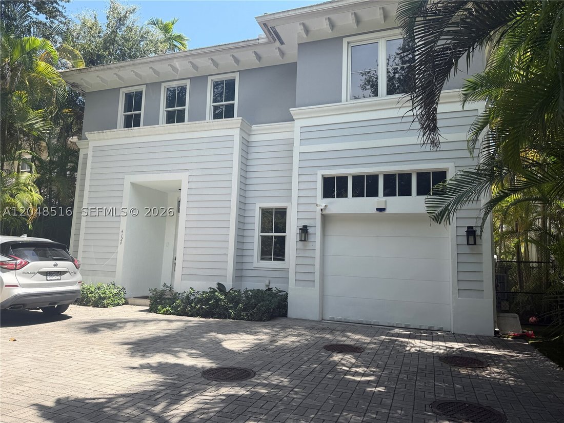 House in Miami, Florida, United States 5 - 18366124