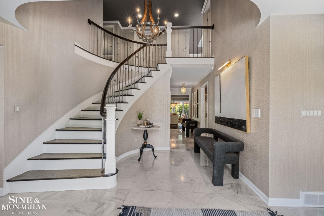 House in Grosse Pointe Shores, Michigan, United States 2 - 18362839