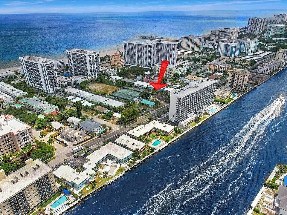 Hillsboro Beach, Florida, United States 1 - 18364691