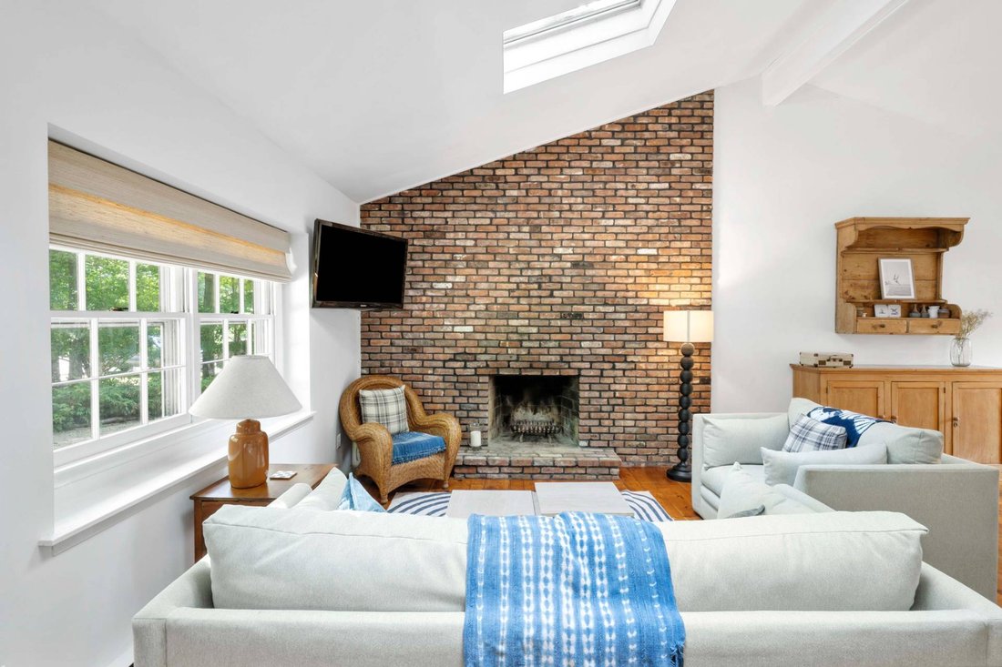 Farm Ranch in East Hampton, New York, United States 3 - 18361869