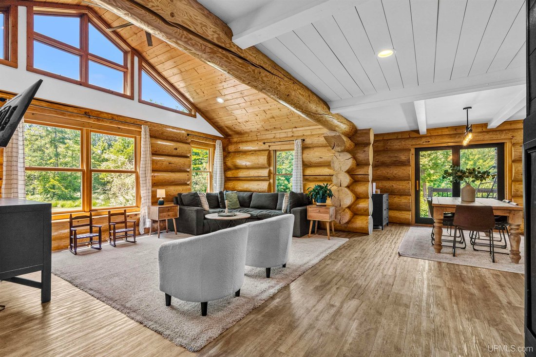 House in Hancock, Michigan, United States 5 - 18366809