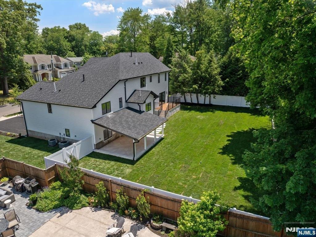 House in Oradell, New Jersey, United States 3 - 18366390