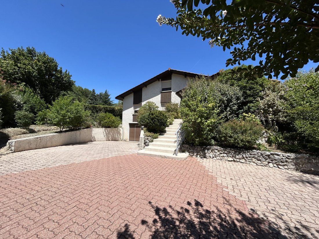 House in Le Coteau, Claix, France 2 - 18369747