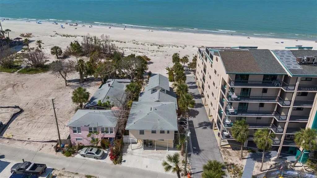 Land in Madeira Beach, Florida, United States 3 - 18369533