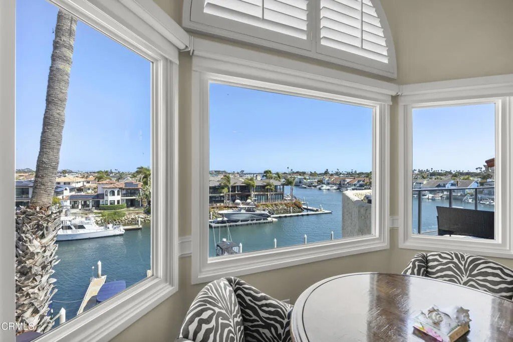 Condo in Oxnard, California, United States 1 - 18362184