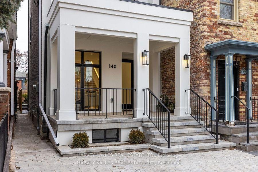 House in Toronto, Ontario, Canada 2 - 18369579