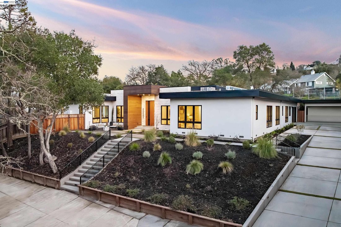 House in Danville, California, United States 3 - 18366019