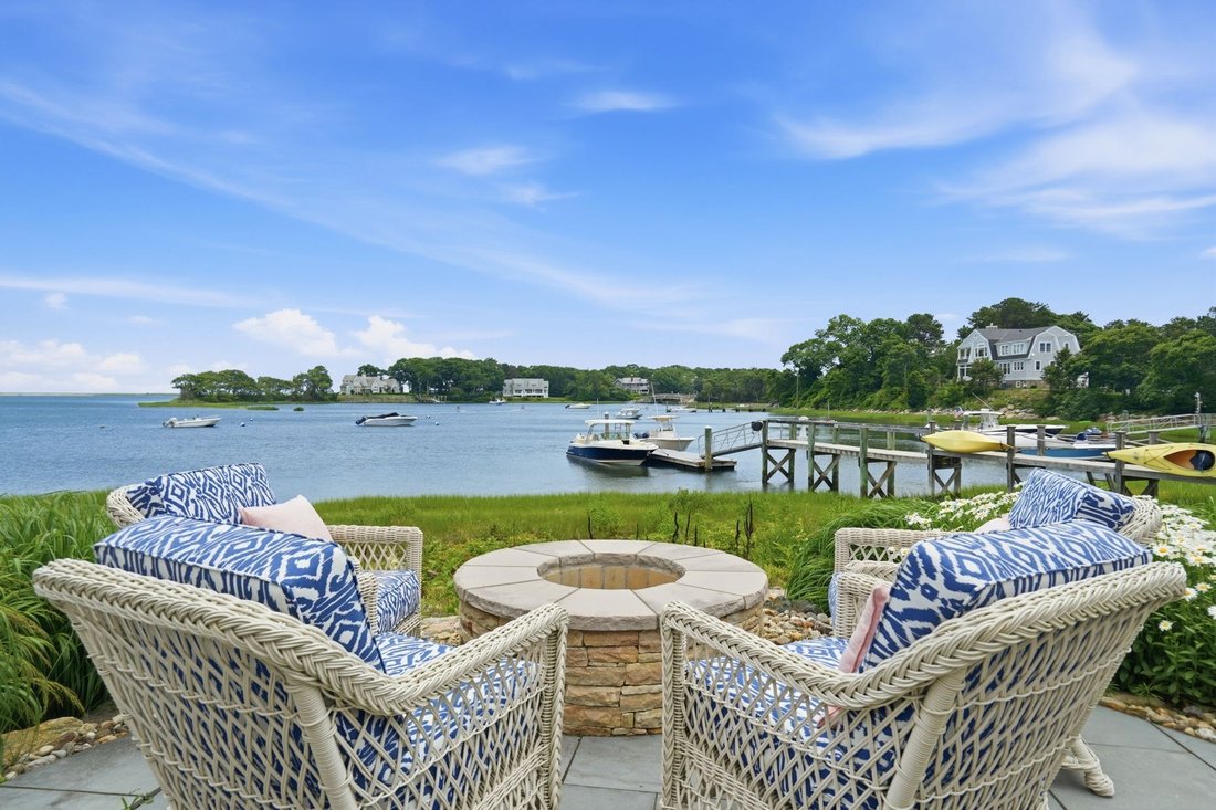 House in Mashpee, Massachusetts, United States 1 - 18364216