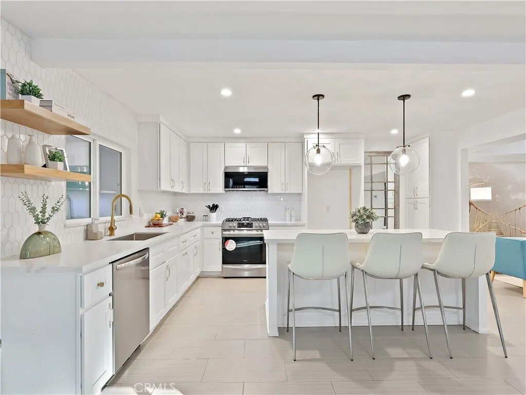 House in Simi Valley, California, United States 3 - 18366201