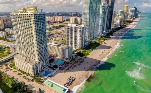 Condo in Sunny Isles Beach, Florida, United States 1