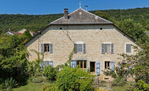 House in Belmont-Luthezieu, Valromey-sur-Seran, France 1