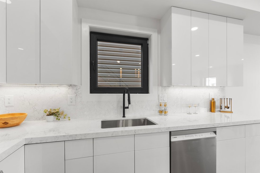 Condo in Jersey City, New Jersey, United States 5 - 18362526