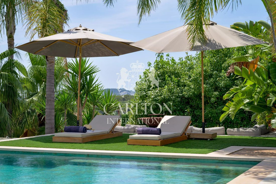 Villa in Mougins, Provence-Alpes-Côte d'Azur, France 2 - 18199538