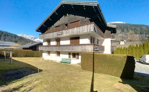 Chalet in Les Houches, Auvergne-Rhône-Alpes, France 1
